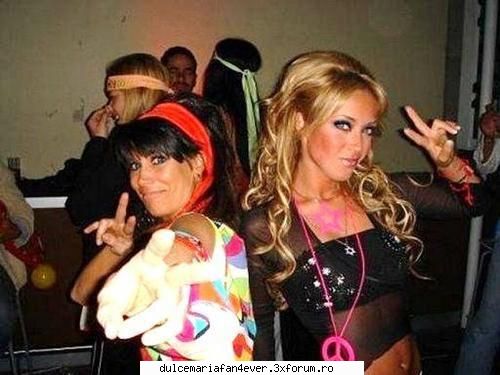 :) anahi peace